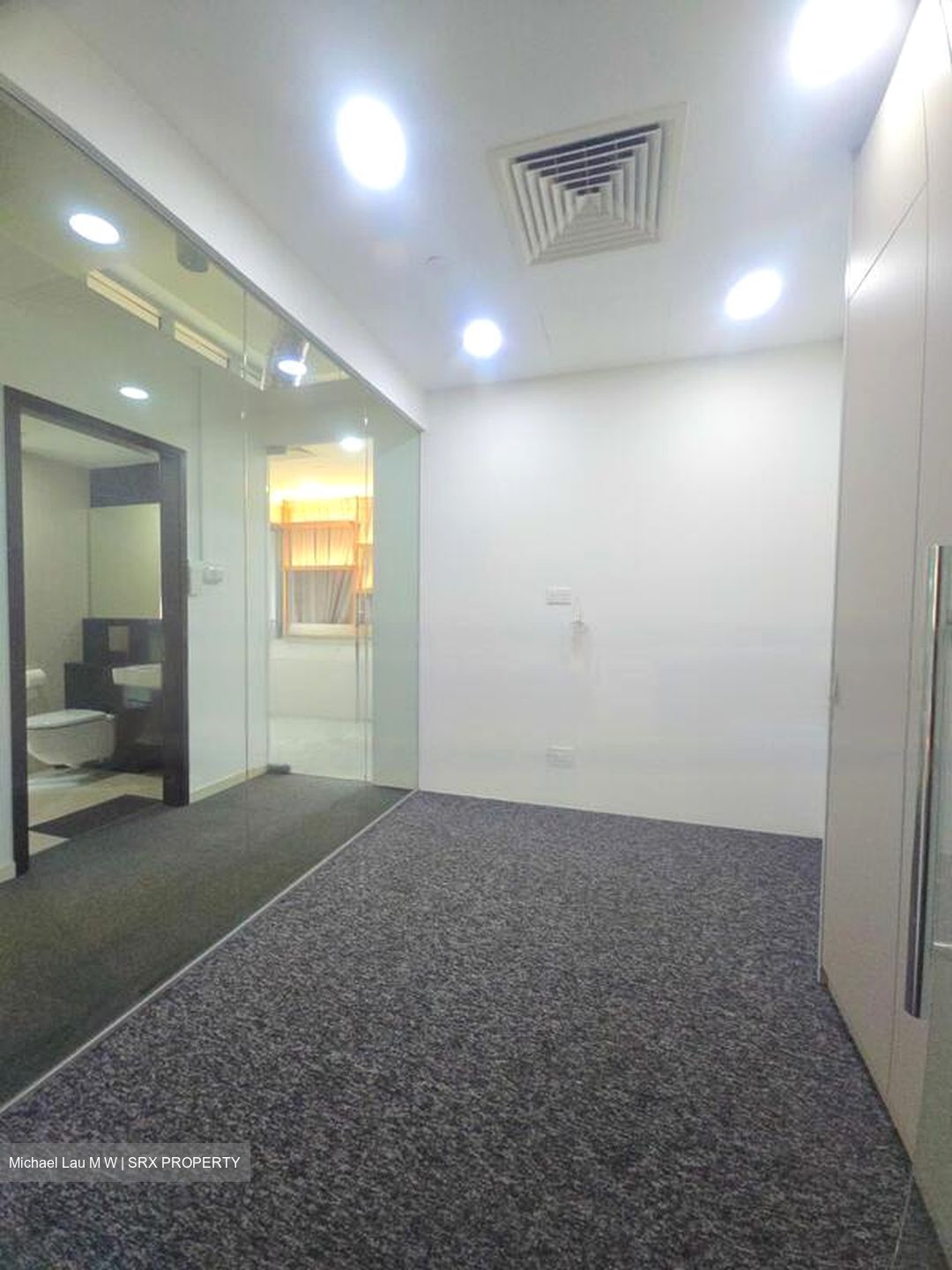 Eon Shenton (D2), Office #466418231